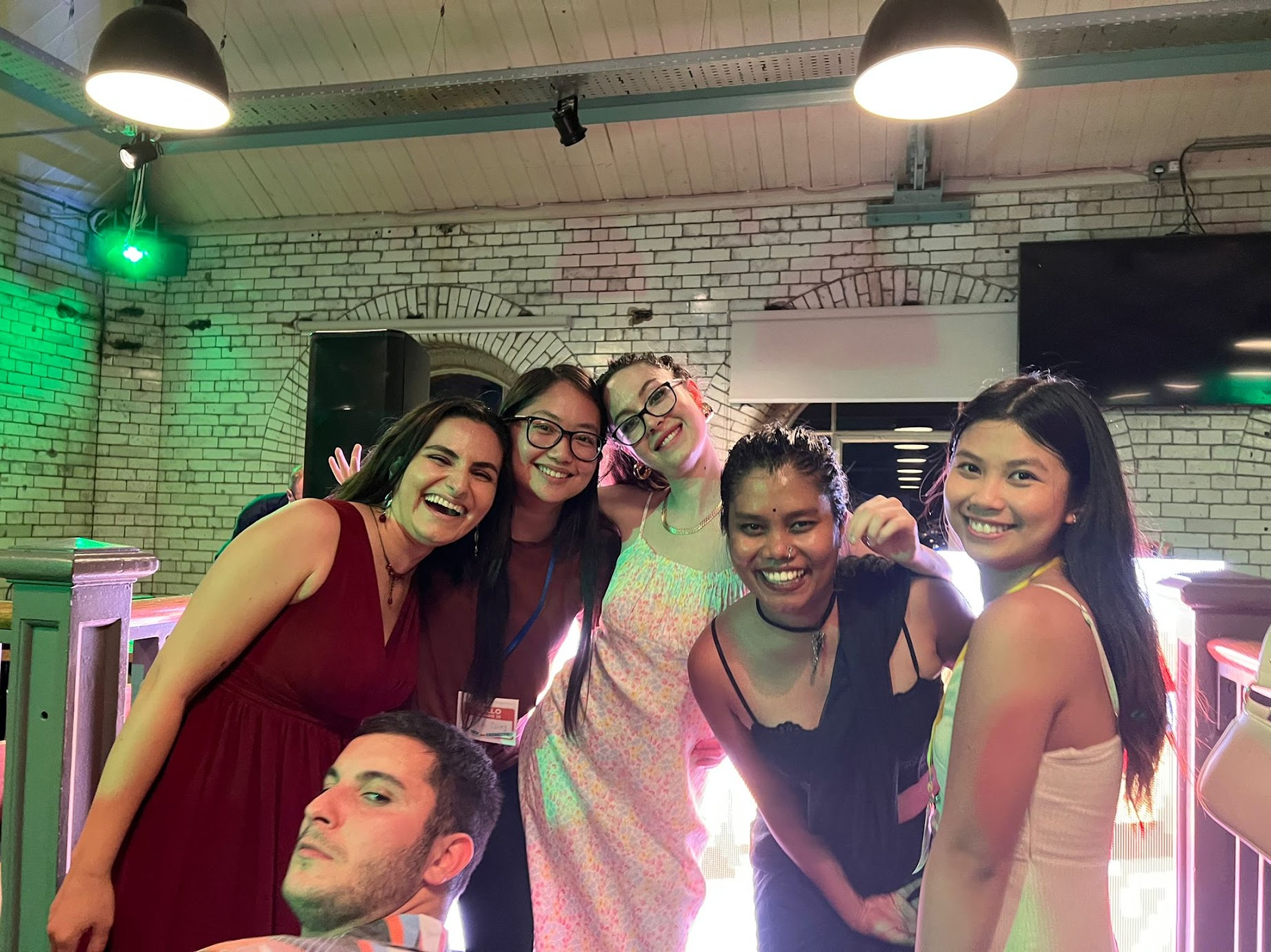 20f4fe25-e7d9-449e-bb41-65baabec037d